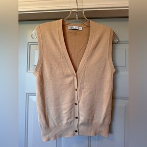 Zara Knit Button Front Sweater Vest Size Small Beige Minimalist V Neck